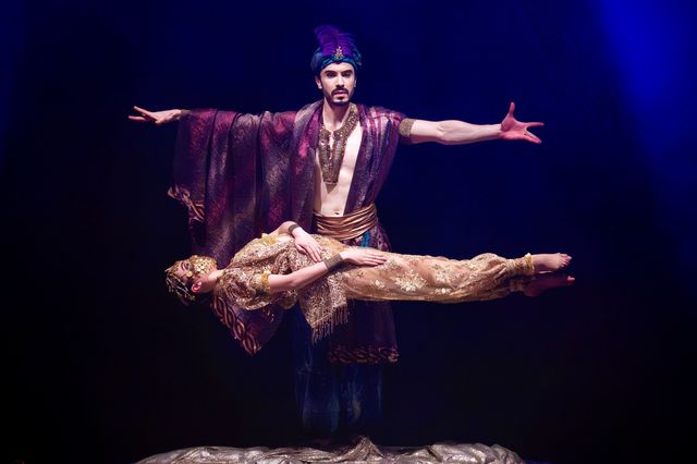 Créd. Adriano Escanhuela