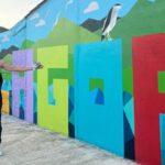 Binário da Lagoa da Conceição se transforma em galeria de arte a céu aberto
