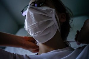 Todos os trabalhadores devem usar máscaras. Foto Ricardo Wolffenbuttel - Secom