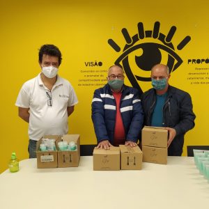 Entrega de gel para os asilos Irmã Dulce e Lar de Zulma (2)