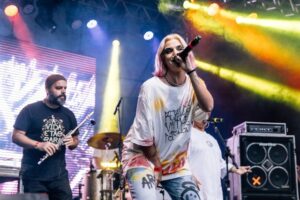 MC Versa e Groove Hunters