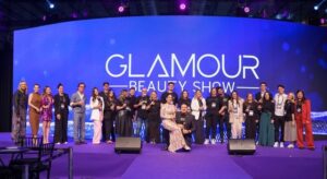 GLAMOUR
