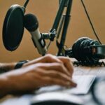 Curso online e gratuito sobre produção de podcasts educacionais