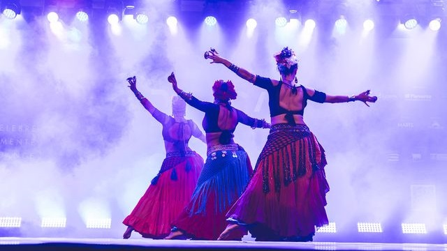 Dança em Cena